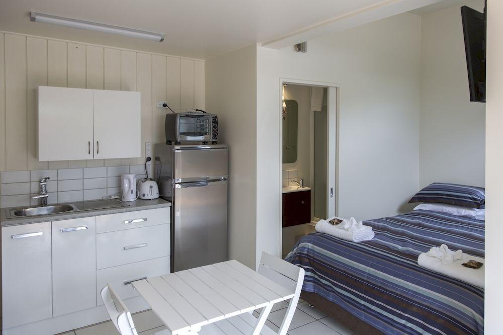 Le Chalet Waiheke Apartments Ostend Exteriér fotografie
